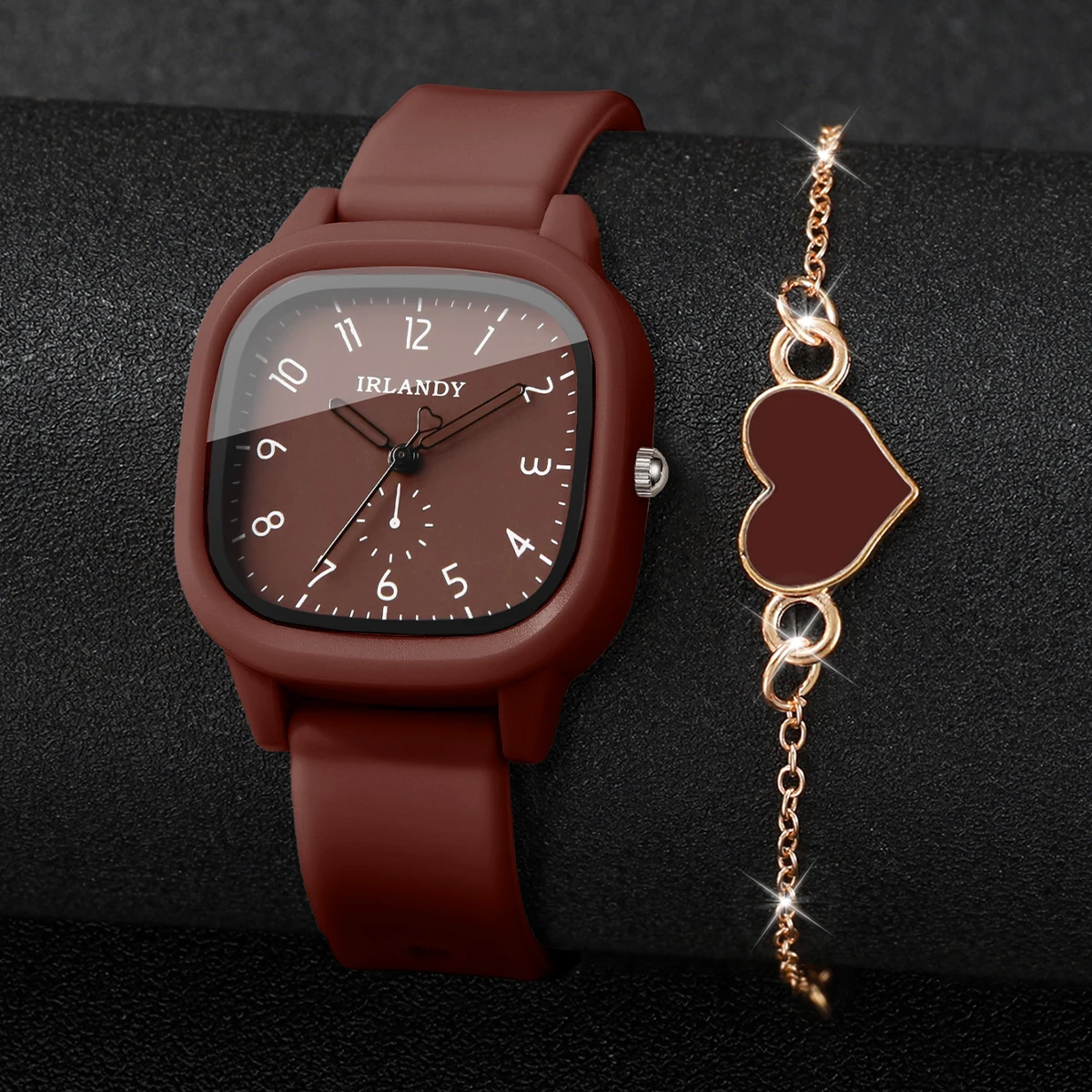 Conjunto 2 Peças Relógio Feminino Quadrado Quartz com Pulseira de Silicone + Pulseira Coração - Sem Caixa - Imagem 2
